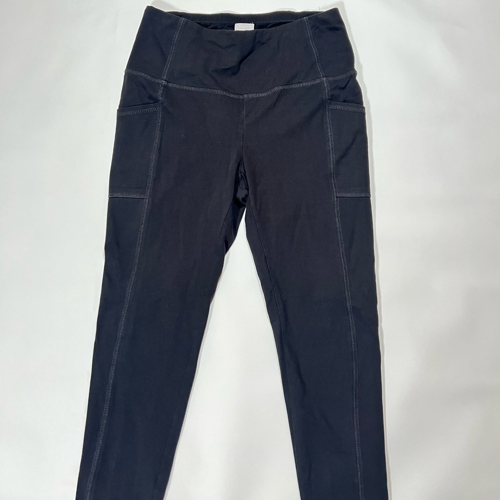 Chico’s Zenergy Black Leggings 1R | Gym Girl Athleisure Casual Everyday Chic - Picture 2 of 4